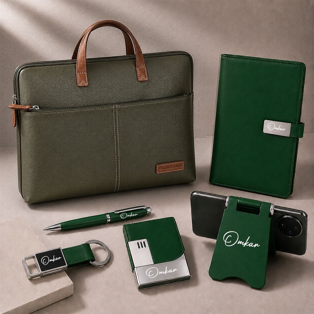 1779778282_Executive 6-in-1 Corporate Laptop Gift Set with Custom Accessories 2